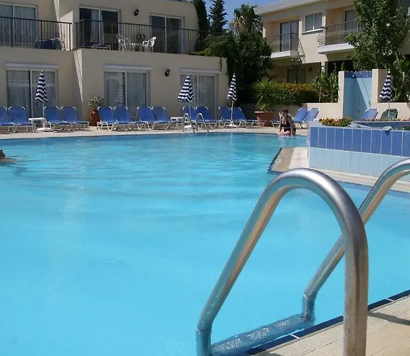 Apartmán Latchi Studio *